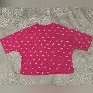 Reebok Magenta Pink Logo Wide Cropped Athletic Shirt